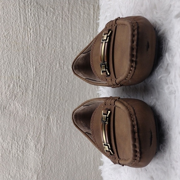 Life Stride Velocity Tan Faux Leather Almond Toe Low Wedged Heel Slip On Loafer - Picture 3 of 16